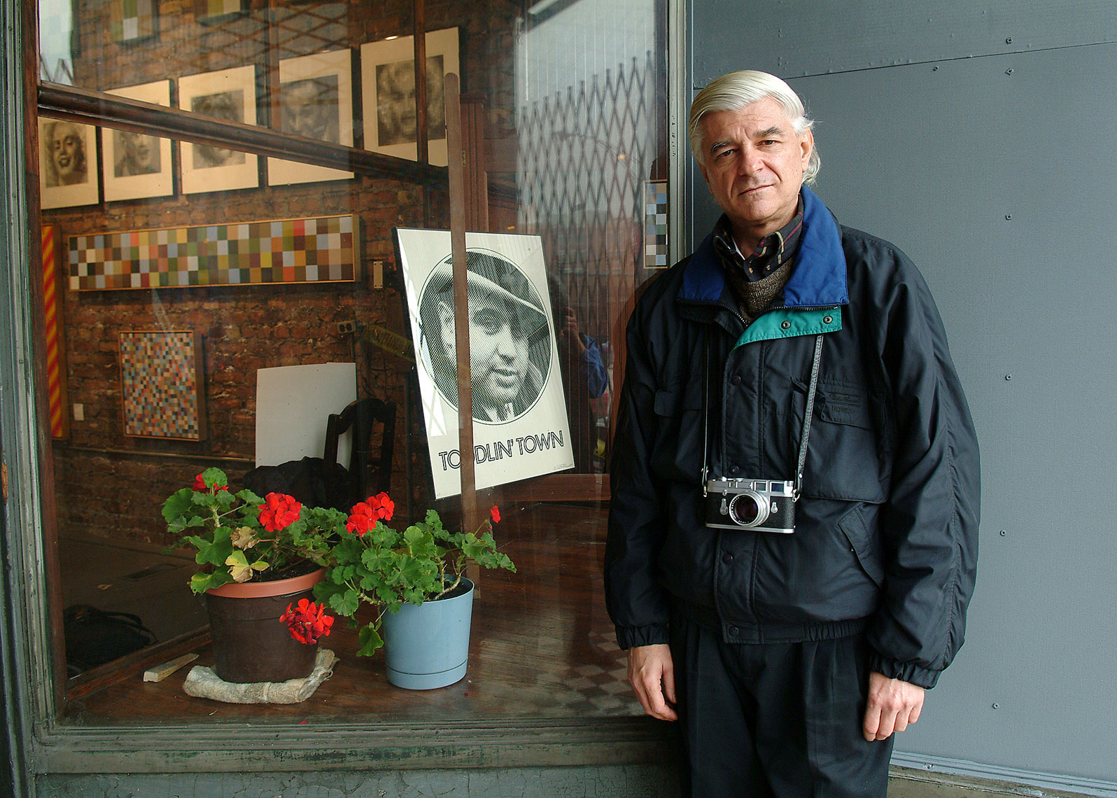 Gary-with-camera.jpg